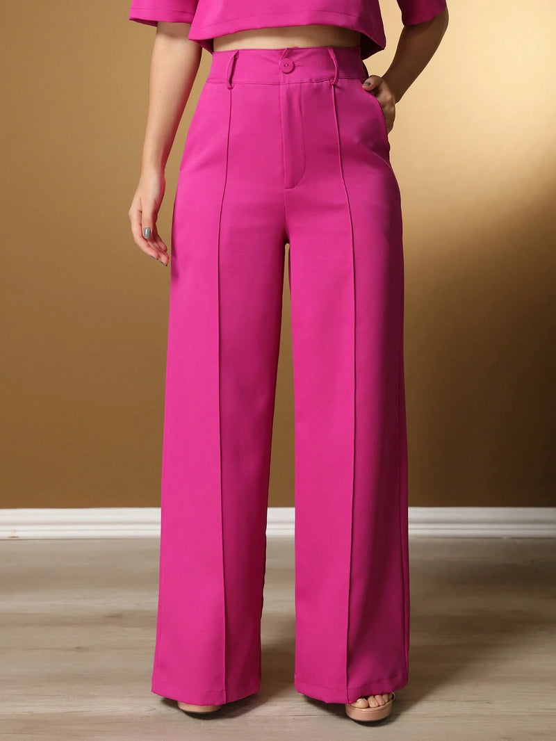 Vendedor IndicadoConjunto feminino de alfaiataria blusa manga curta com calça reta ótimo para usar no trabalho dia a dia casual premium acabamento pespontado