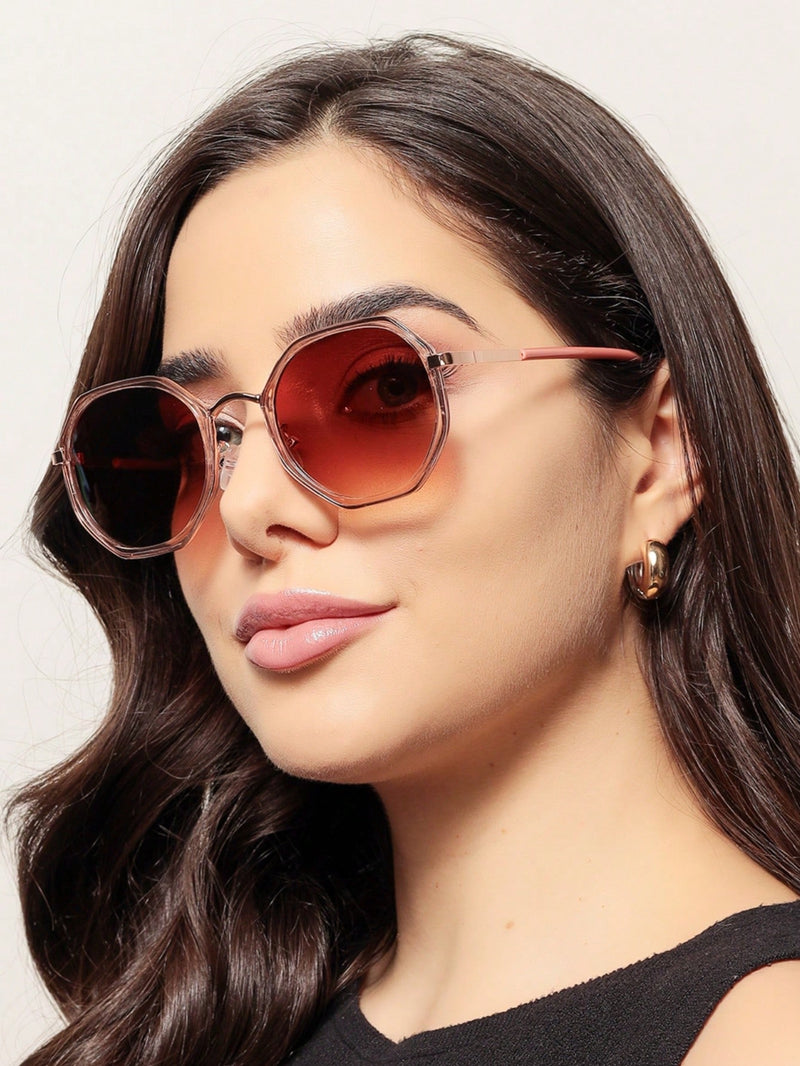 Vendedor Indicado
Óculos Vintage De Moda OCTOGONAL Feminina LENTEUV400 COM ESTOJO