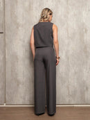 Vendedor Indicado
Conjunto Feminino em Alfaiataria Laris Blusa com Calça comprida