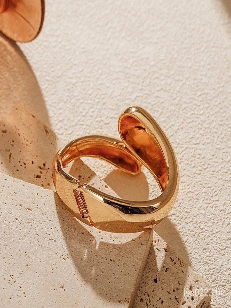 Vendedor Indicado
Pulseira aberta estilo barroco retro europeu e americano banhado a ouro luz luxo moda versátil1
