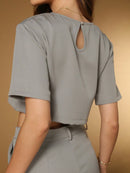 Vendedor IndicadoConjunto feminino de alfaiataria blusa manga curta com calça reta ótimo para usar no trabalho dia a dia casual premium acabamento pespontado