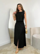 Vendedor IndicadoConjunto longo de linho, composto por saia com fenda e blusa com detalhes nas alças