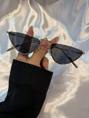 Vendedor Indicado
Óculos de sol modelo novo,100% proteção UV.