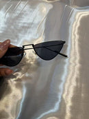 Vendedor Indicado
Óculos de sol modelo novo,100% proteção UV.