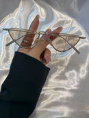 Vendedor Indicado
Óculos de sol modelo novo,100% proteção UV.