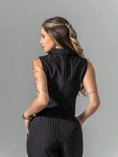 Vendedor Indicadoconjunto de colete e calça pantalona de alfaiataria listrada C3095