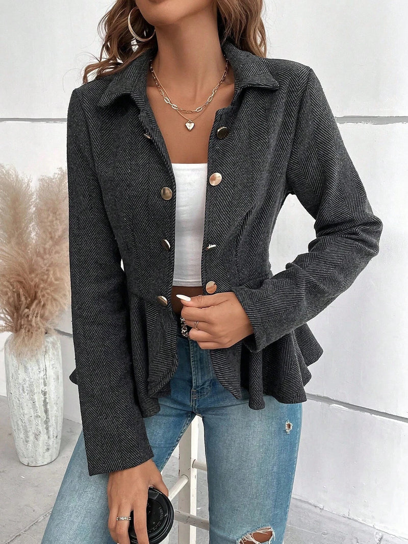 Vendedor Indicado
Casaco Blazer Feminino Curto Alfaiataria Jacquard com Babado e Botões Duplos