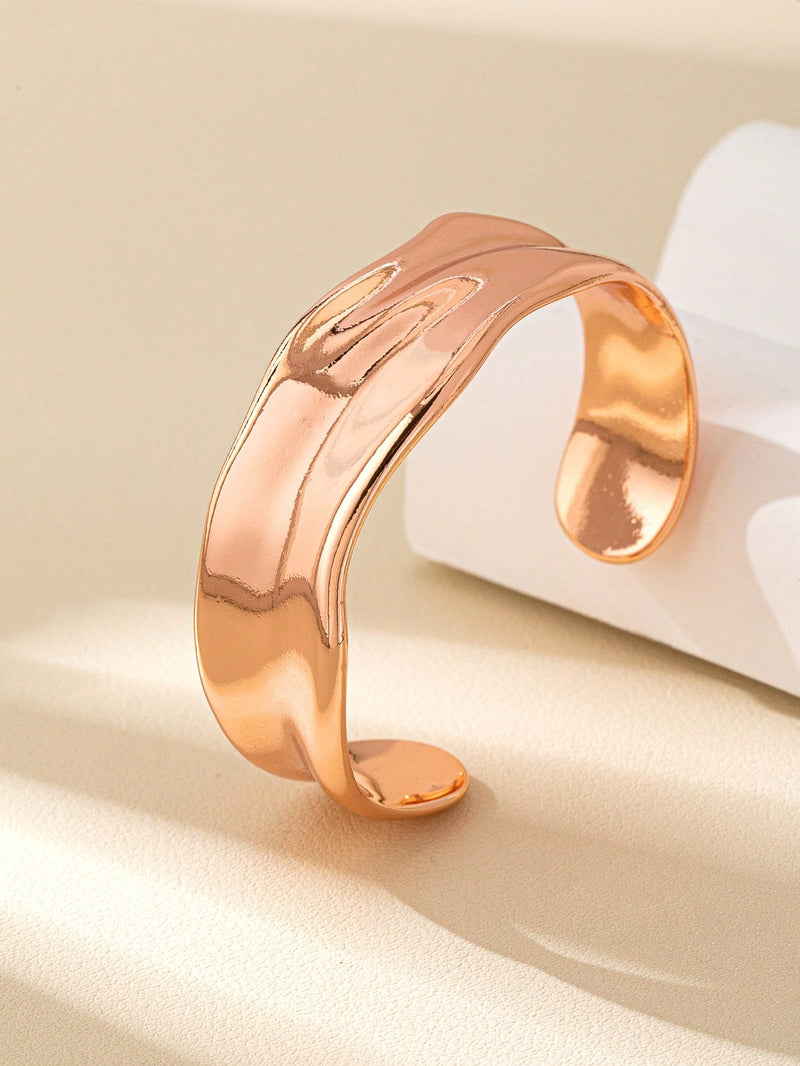 1 peça Bracelete Geométrico Assimétrico Vazado Fashion na Cor Dourada, Adequado para Férias, Praia, Festa Formal e Acessório Diário de Roupa