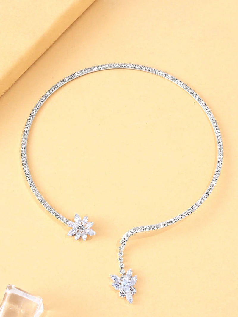 1 Peça Colar Choker Ajustável em Formato de Flor de Zircônia Para Mulheres