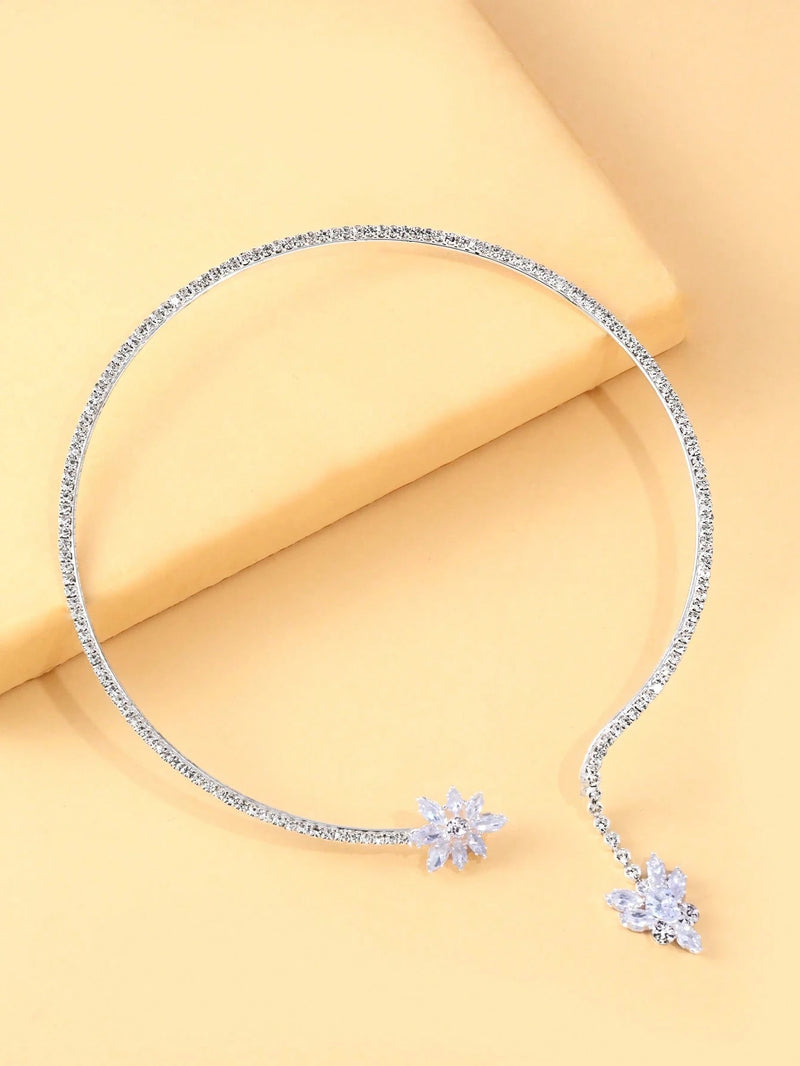 1 Peça Colar Choker Ajustável em Formato de Flor de Zircônia Para Mulheres