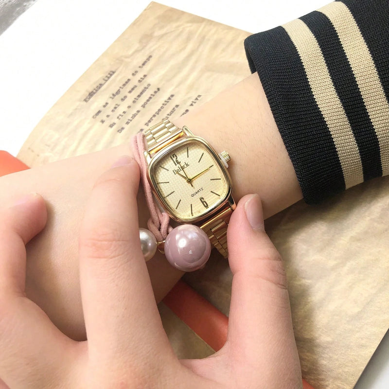 Relógio de quartzo quadrado feminino elegante e requintado