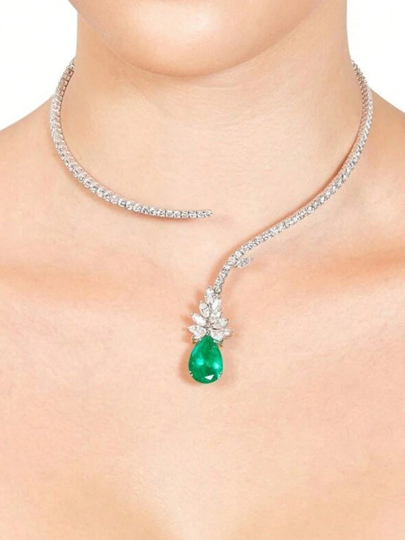 1 Peça Colar Choker Ajustável em Formato de Flor de Zircônia Para Mulheres