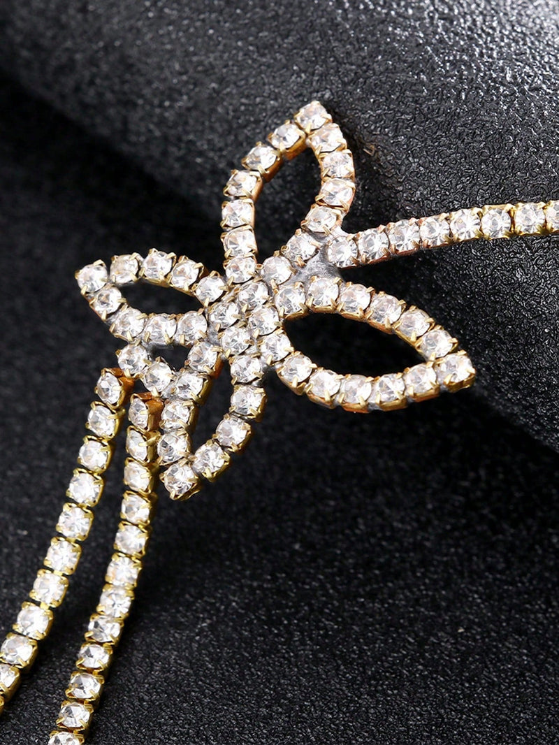 1 Peça Colar Choker Ajustável em Formato de Flor de Zircônia Para Mulheres