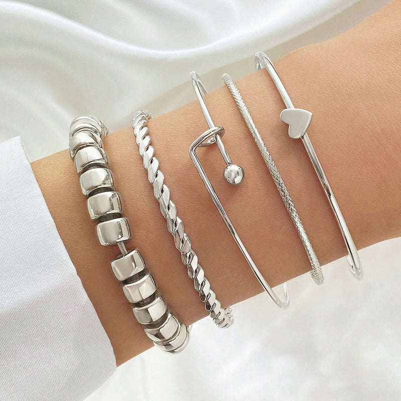 Conjunto de pulseira com nó de coração em liga de diamantes da moda, pulseira geométrica com coração criativo